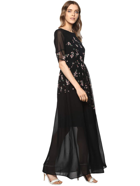 FLORAL FIT AND FLARE MAXI DRESS